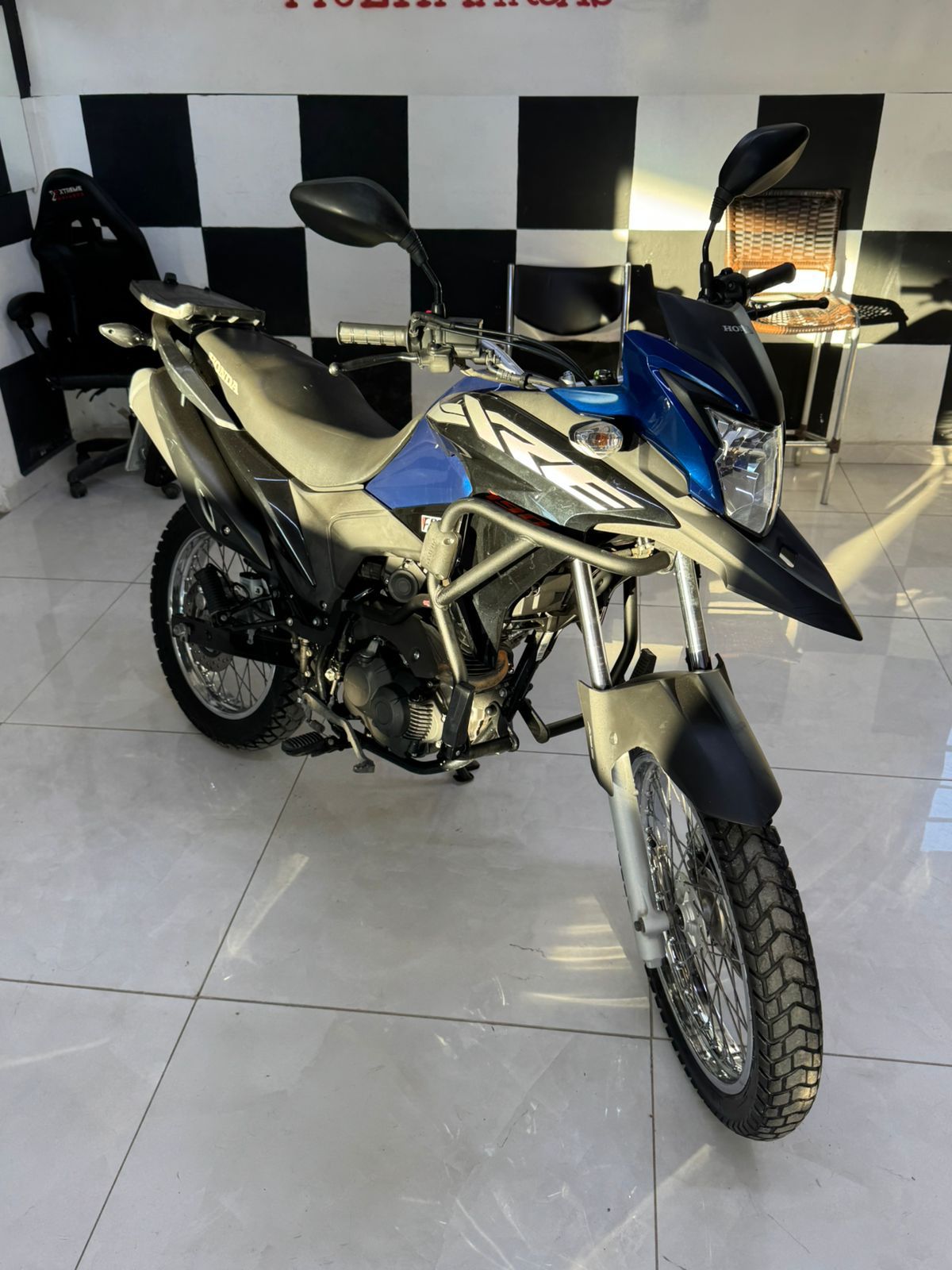 XRE 190